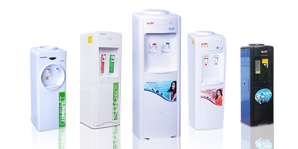 Hot and cold water dispensers, including table-top models